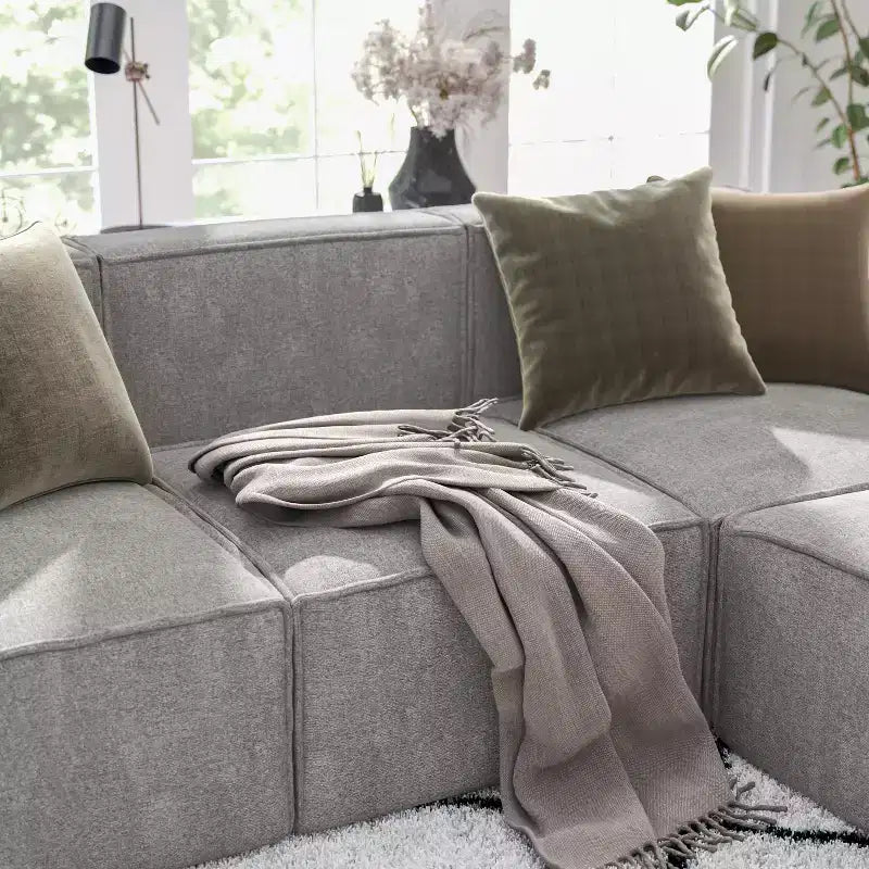 Merrick Lane Modular Middle Armless Chair